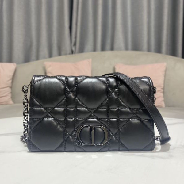 Christian Dior Montaigne Bags